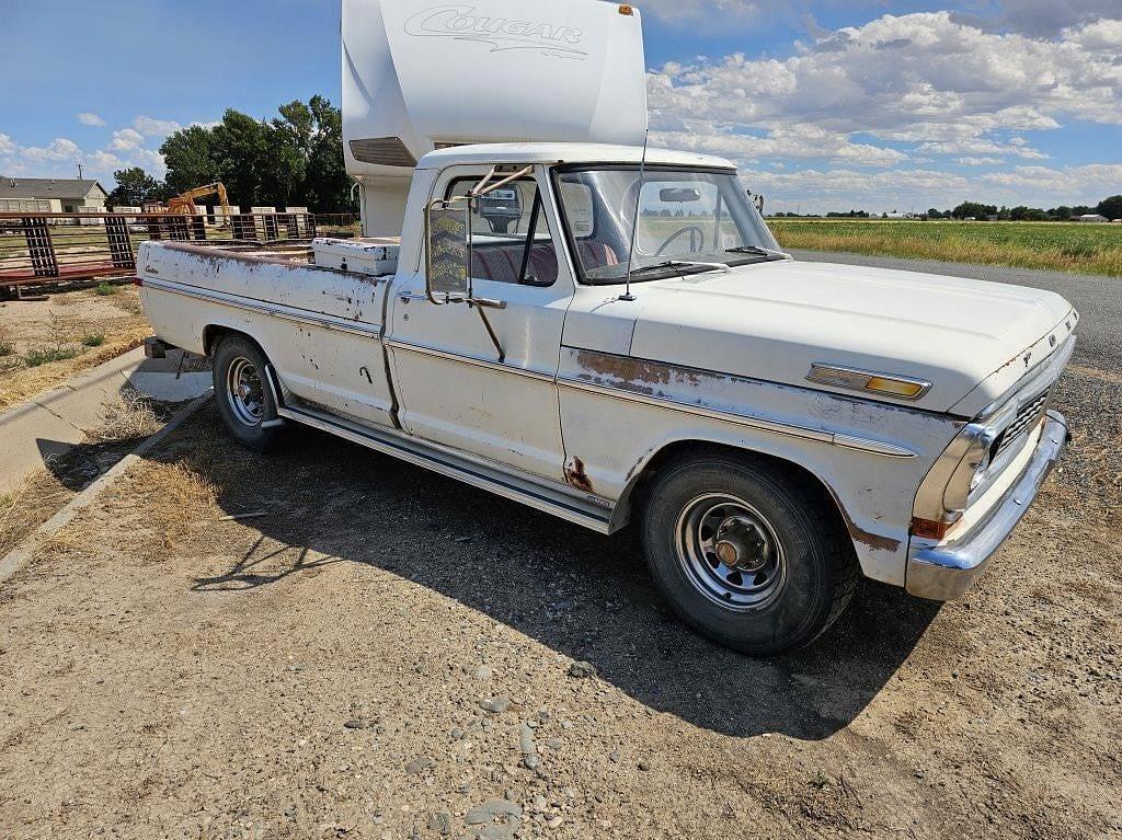 Image of Ford F-250 Primary image