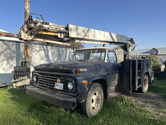 Image of Ford F-500 equipment image 3