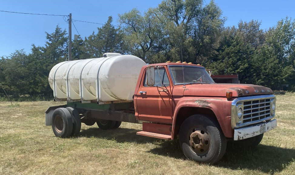 Main image Ford F600