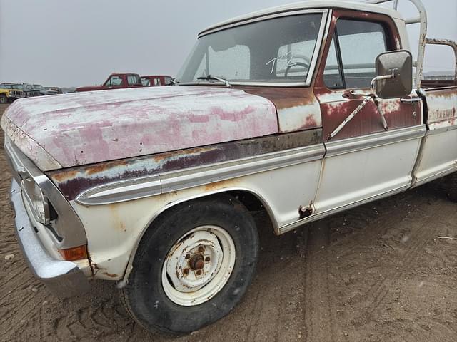 Image of Ford Ranger XLT equipment image 3