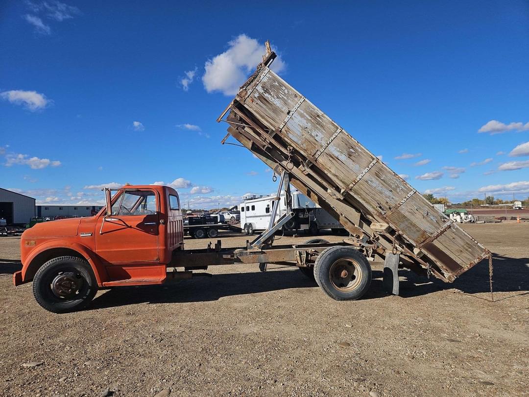 Image of GMC 5500 Primary image