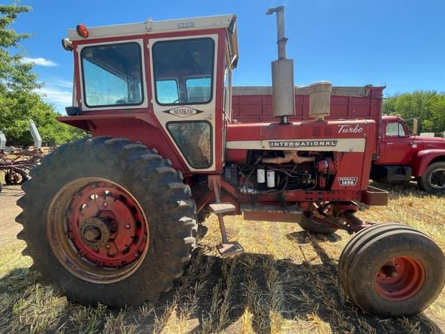 Image of International Harvester 1456 equipment image 1