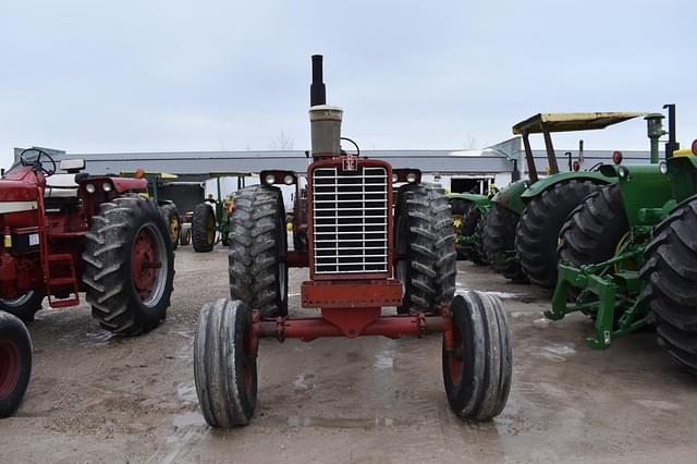 Image of International Harvester 1456 equipment image 1