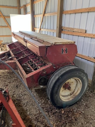 Main image International Harvester 510