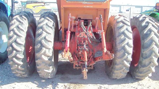 Image of International Harvester 856 equipment image 1