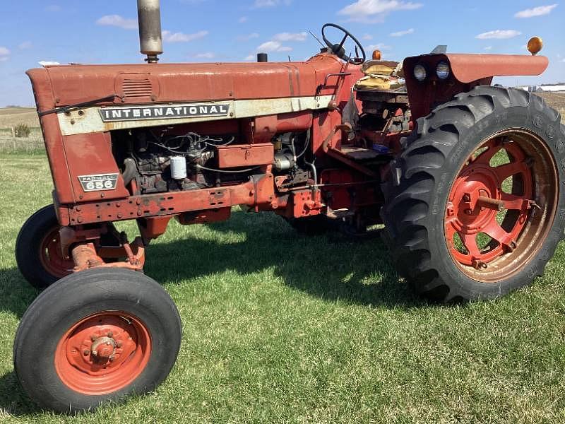 1970 International Harvester 656 Tractors 40 to 99 HP for Sale ...