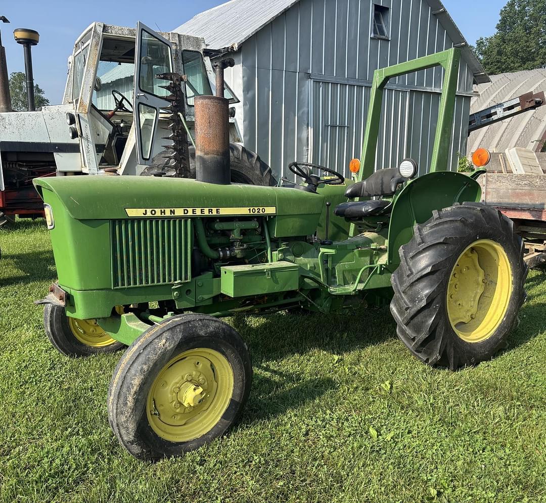 Image of John Deere 1020 Primary image