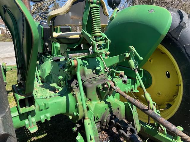 Image of John Deere 1520 equipment image 4