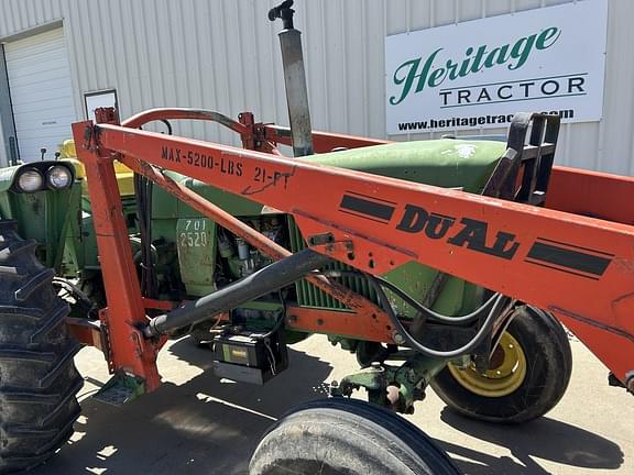 Image of John Deere 2520 equipment image 3