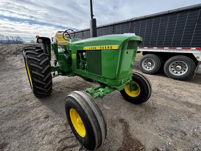 Image of John Deere 3020 equipment image 3