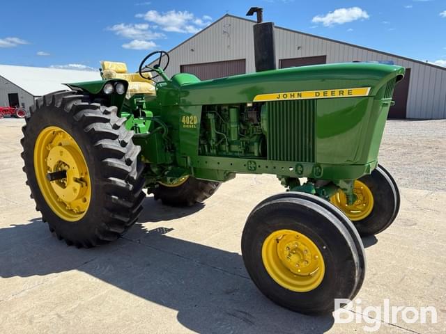 Image of John Deere 4020 equipment image 2