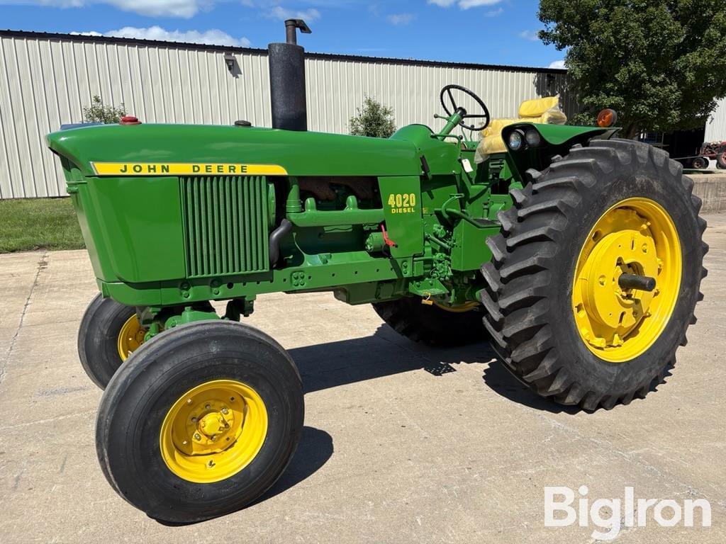 Image of John Deere 4020 Primary image