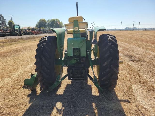 Image of John Deere 4020 equipment image 4