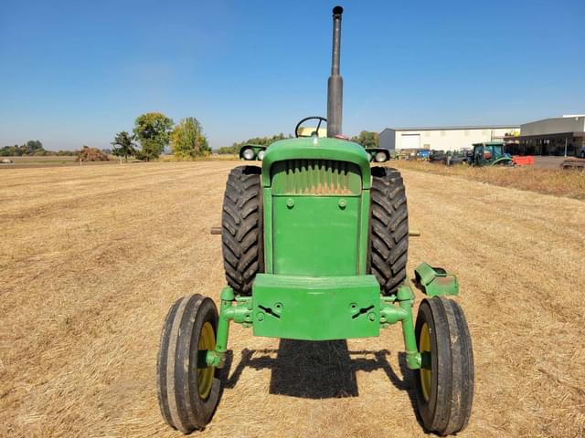 Image of John Deere 4020 equipment image 3