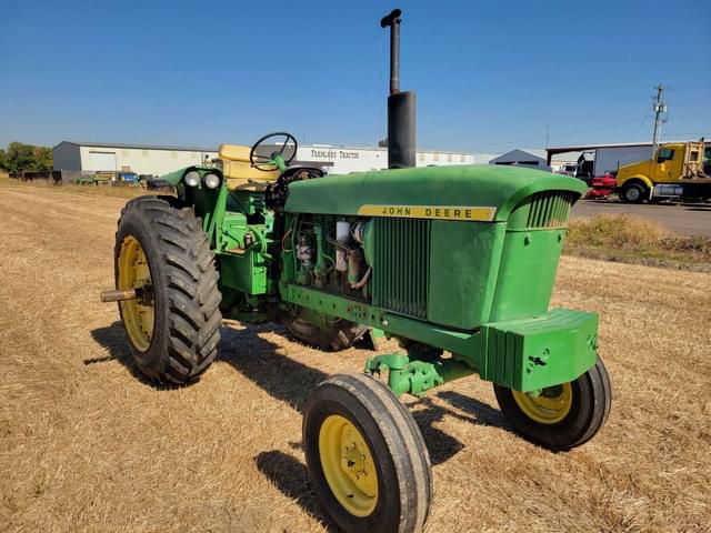 Image of John Deere 4020 equipment image 1