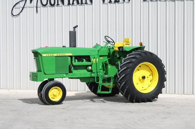 Image of John Deere 4020 equipment image 1