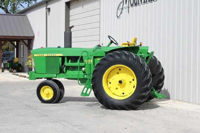 Image of John Deere 4020 equipment image 4