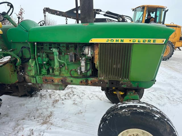 Image of John Deere 4020 equipment image 3