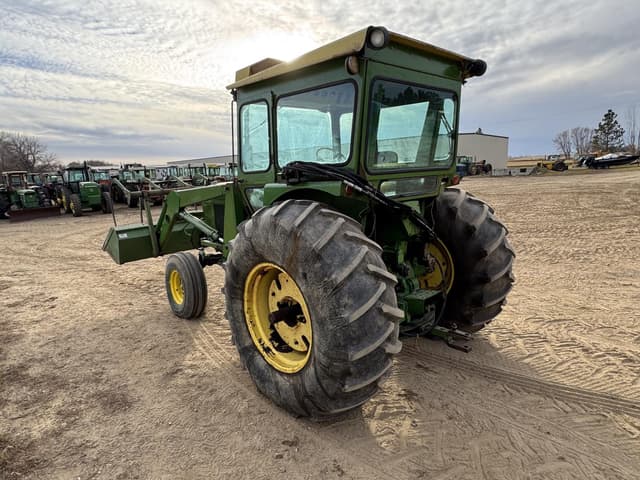Image of John Deere 4020 equipment image 3