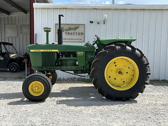 Image of John Deere 4020 equipment image 1