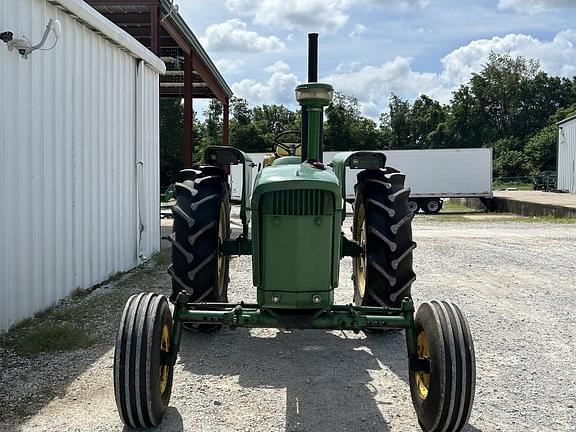 Image of John Deere 4020 equipment image 2