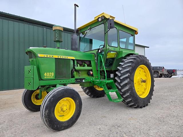 Image of John Deere 4020 equipment image 1