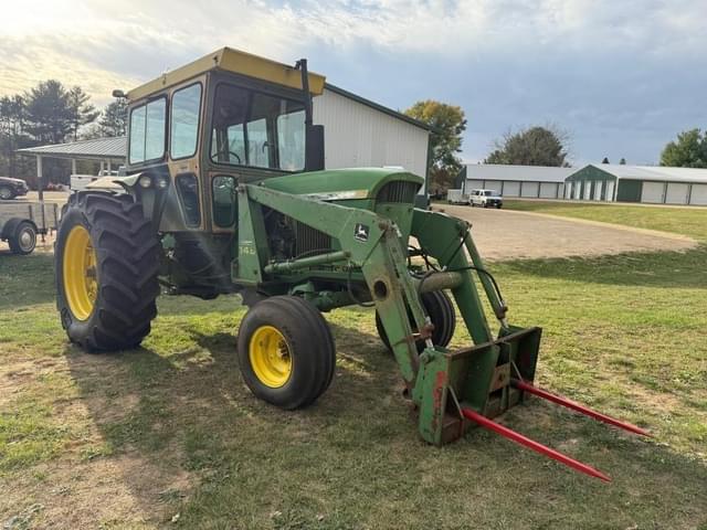Image of John Deere 4020 equipment image 3