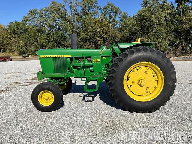 Image of John Deere 4020 equipment image 1