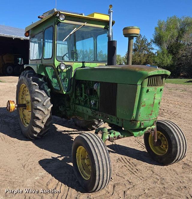 Image of John Deere 4020 equipment image 2