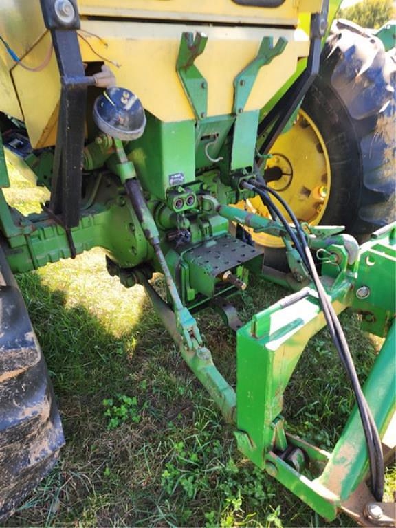 Image of John Deere 4020 equipment image 4