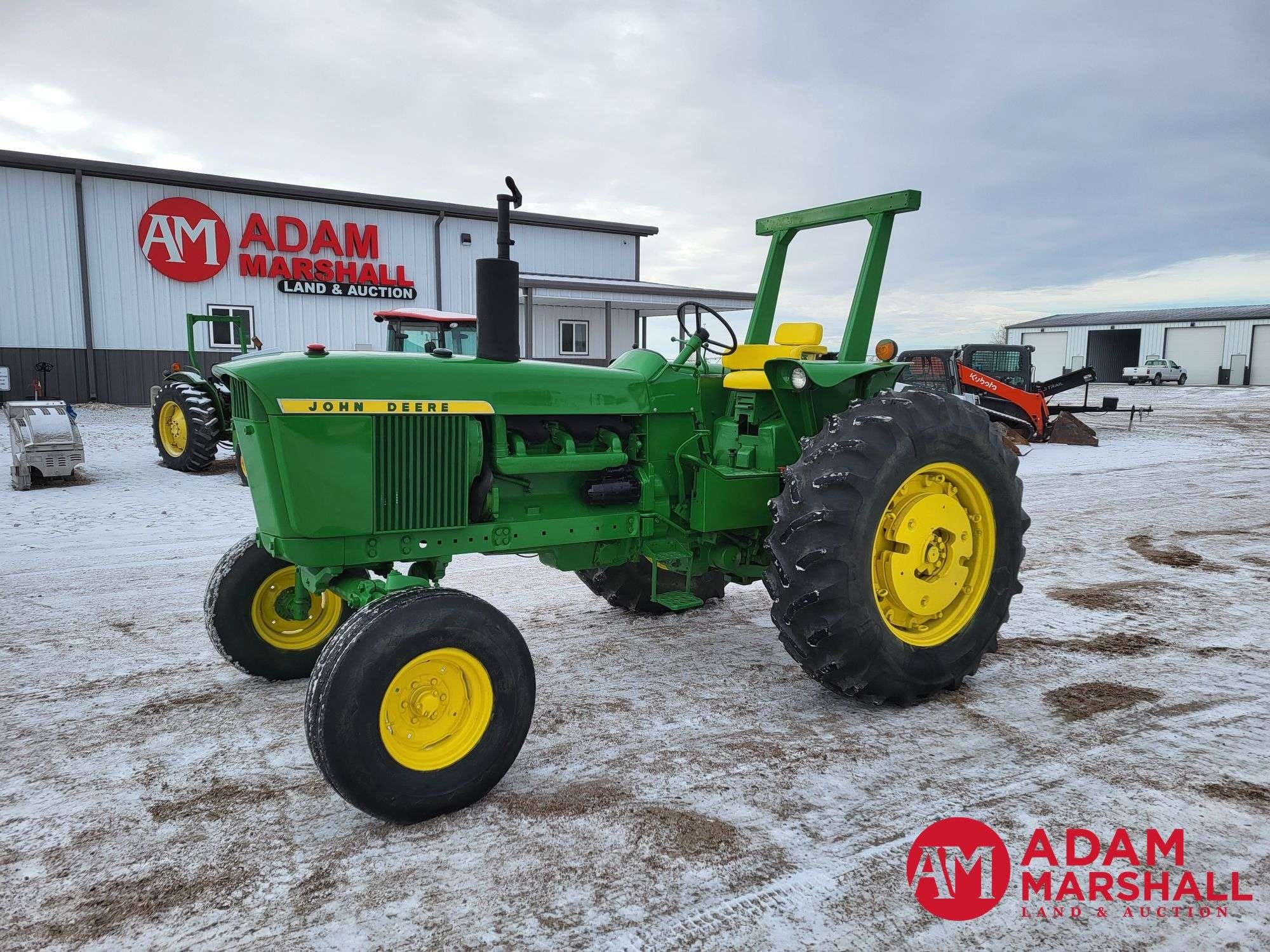 1970 John Deere 4020 Equipment Image0