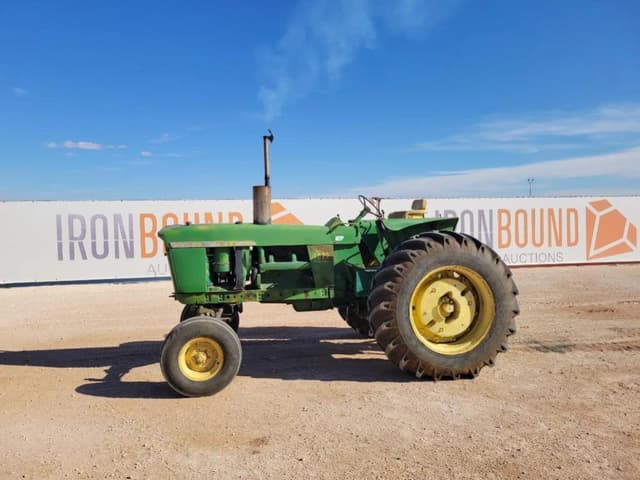 Image of John Deere 4020 equipment image 1