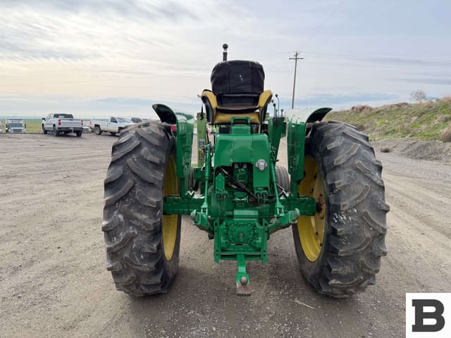 Image of John Deere 4020 equipment image 3
