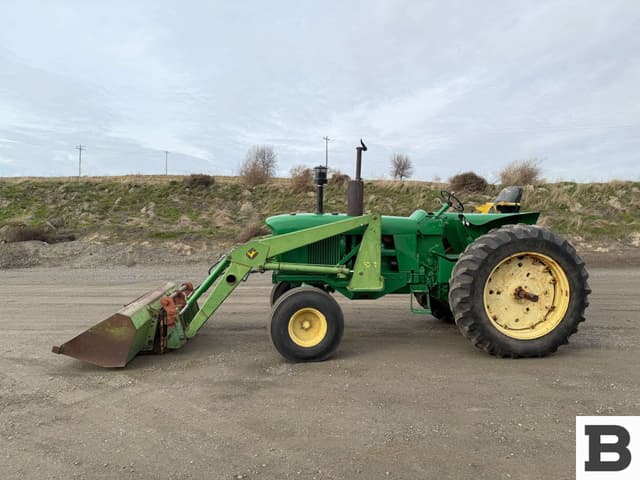 Image of John Deere 4020 equipment image 1
