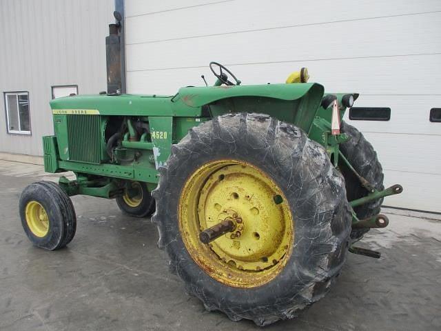 Image of John Deere 4520 equipment image 4