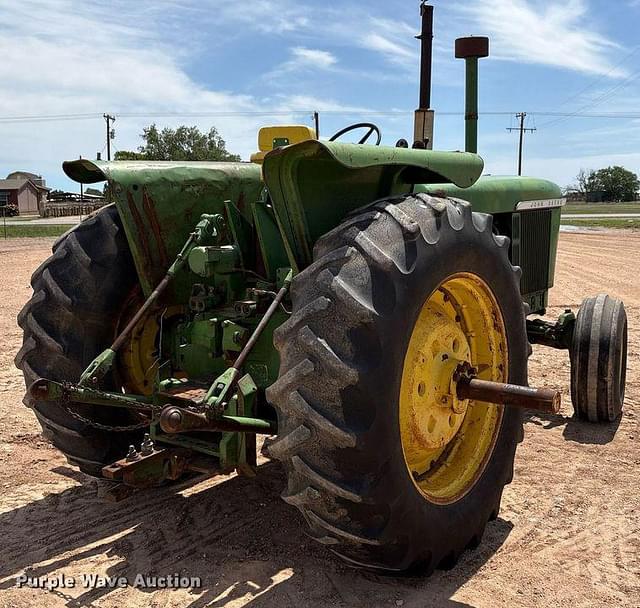 Image of John Deere 5020 equipment image 4