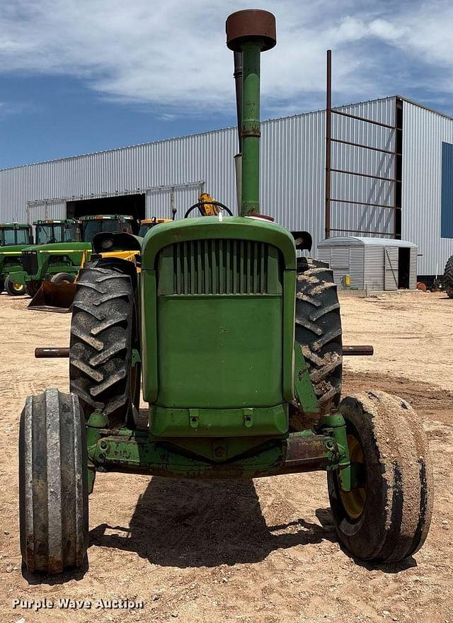 Image of John Deere 5020 equipment image 1