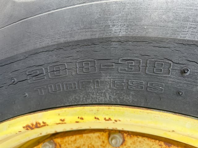 Image of John Deere 5020 equipment image 4