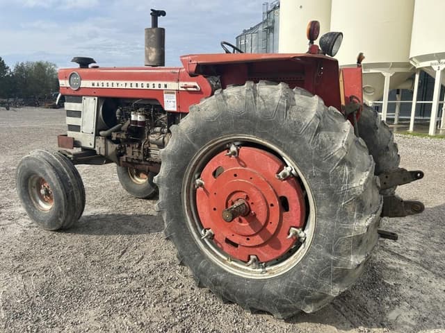 Image of Massey Ferguson 1100 equipment image 4
