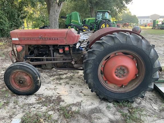 Image of Massey Ferguson 135 equipment image 3