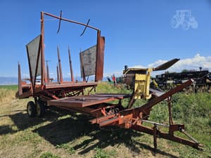 1970 New Holland 1030 Image