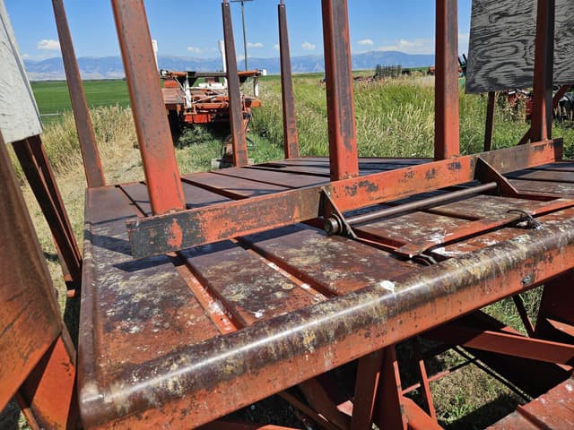 Image of New Holland 1030 equipment image 3