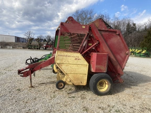 Main image New Holland 851