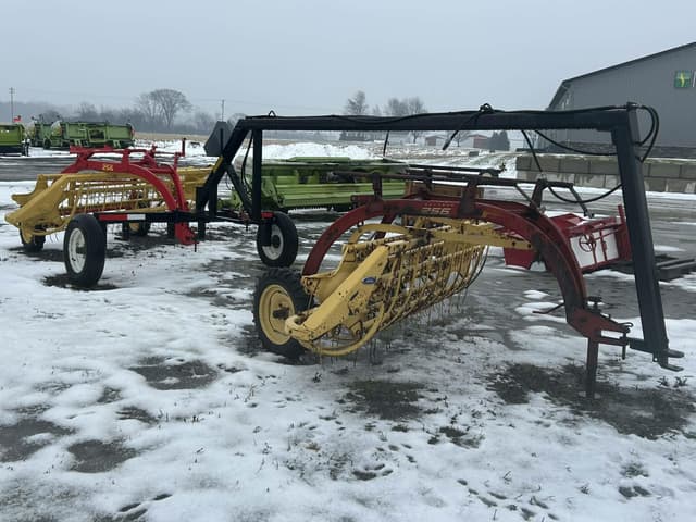 Image of New Holland Rolabar 256 equipment image 3