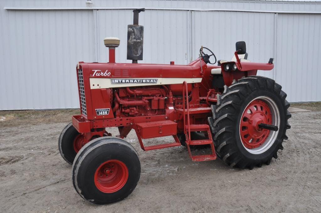 Main image International Harvester 1456