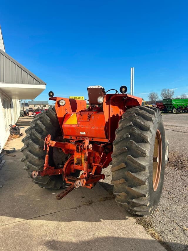Image of Allis Chalmers 210 equipment image 4