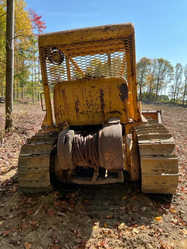 Image of Caterpillar D5 equipment image 3