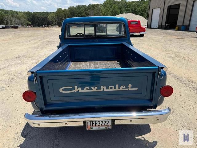 Image of Chevrolet C10 equipment image 4