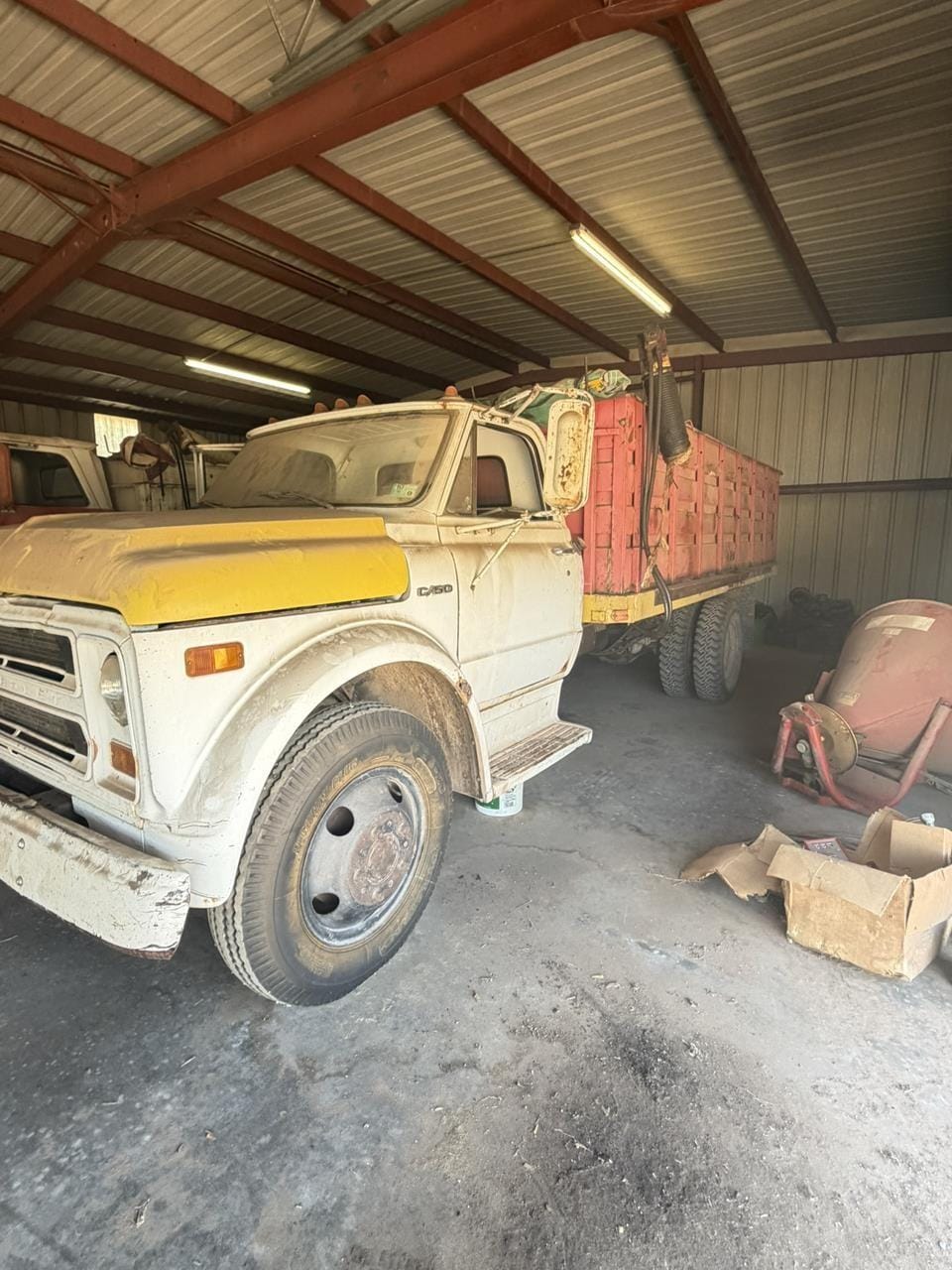 1971 Chevrolet C50 Equipment Image0