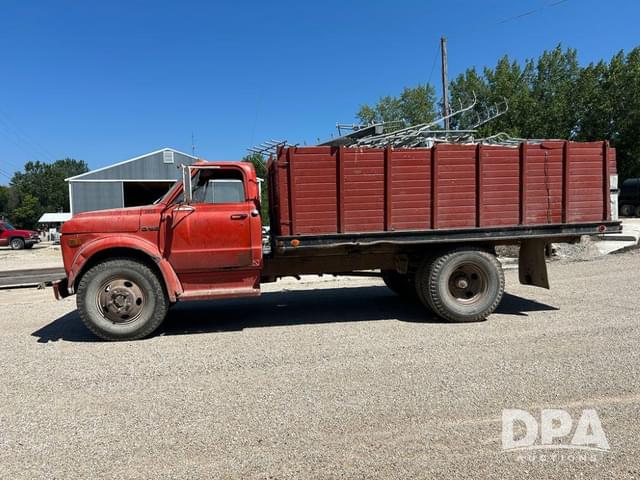 Image of Chevrolet C50 equipment image 3